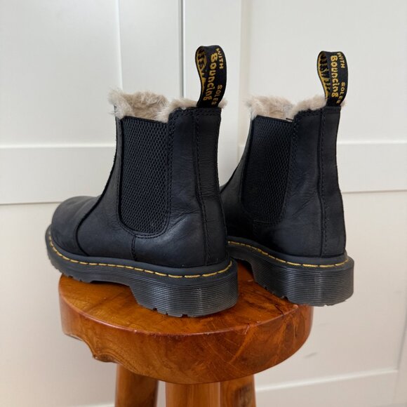 Dr Martens Faux Fur Lined Chelsea Boots - Picture 5 of 7